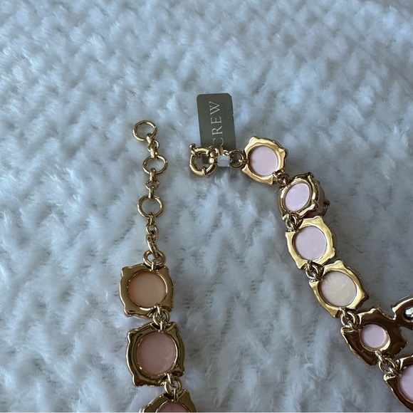 J. Crew Powder Pink Brulee Statement Necklace NWT - Picture 8 of 10